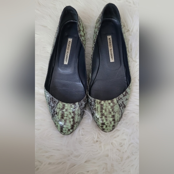 Manolo Blahnik Python Flats - Picture 9 of 12